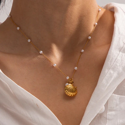 Summer Shell Necklace